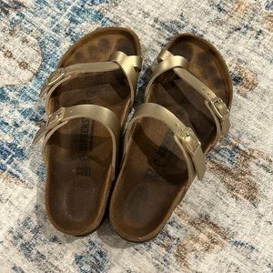 Birkenstock Mayari Sandal